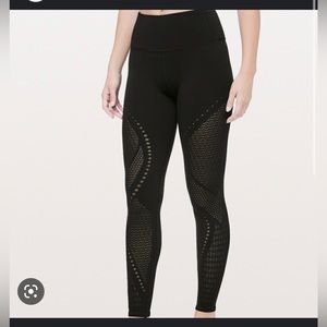 Lululemon Revel Tights Size 4 (fit like a 2) Black